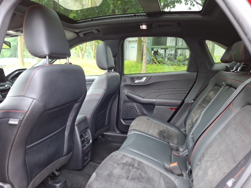 Ford Kuga 2.5 Phev St-line X Edition Cvt YP72ZFS Red #6