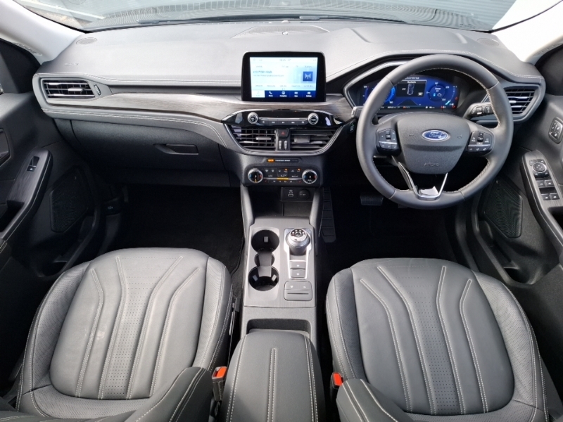 Ford Kuga 2.5 Fhev Vignale Cvt Black #3