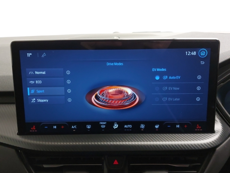 Ford Kuga Active Blue #19