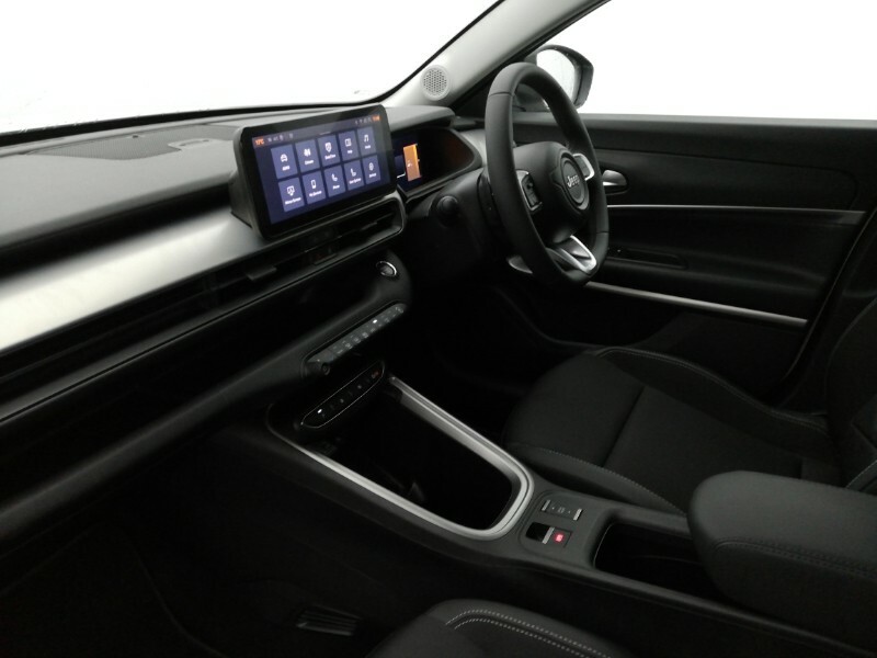 Jeep Avenger 1.2 E-hybrid Summit Dct White #5