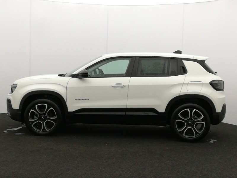 Jeep Avenger 1.2 E-hybrid Summit Dct White #4