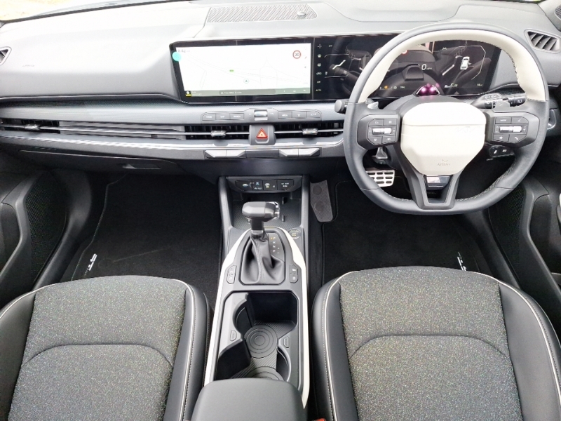 Kia K4 Gt Line S Green #3