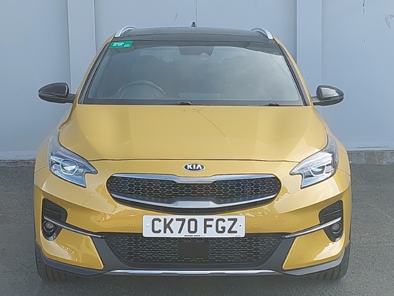 Kia Xceed 2 White #14