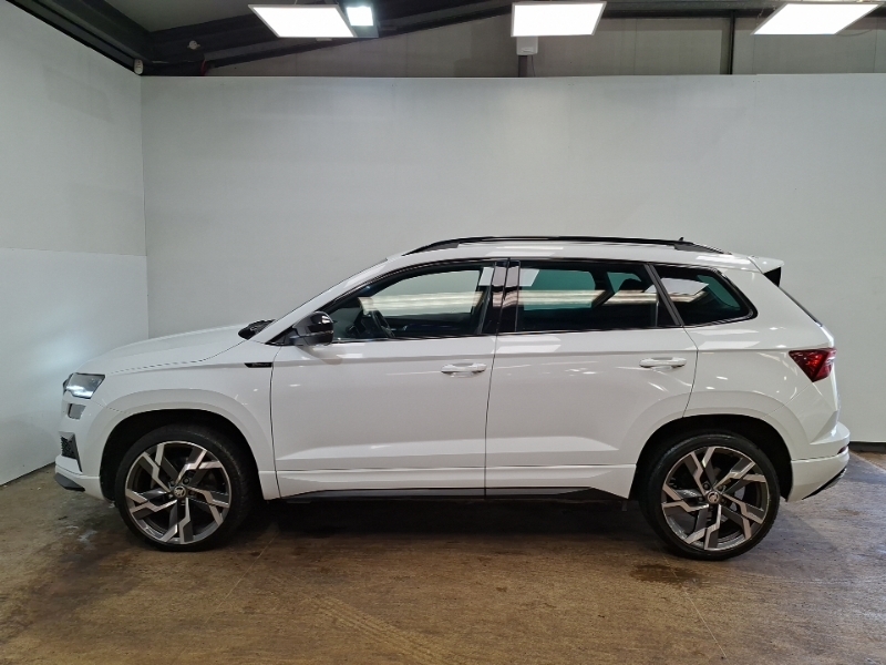 Skoda Karoq 1.5 Tsi Sportline Dsg White #4
