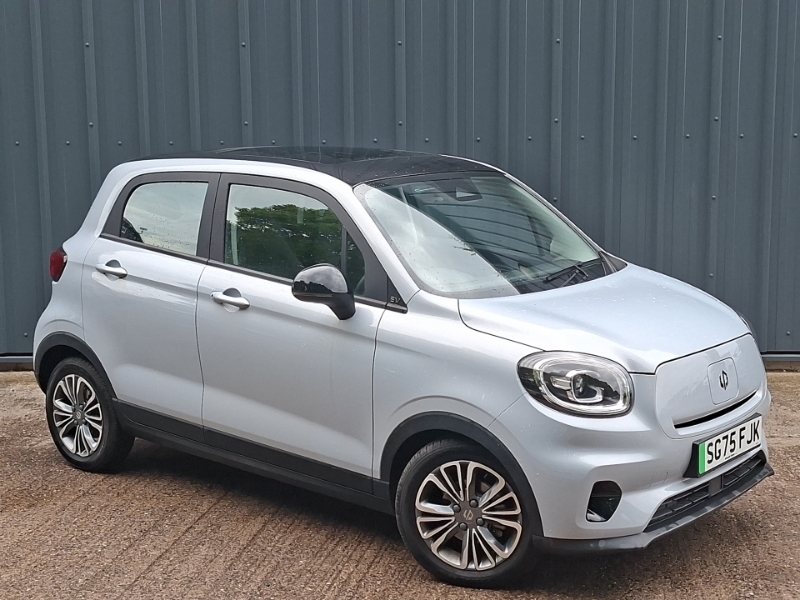 Leapmotor T03 Hatchback White #7