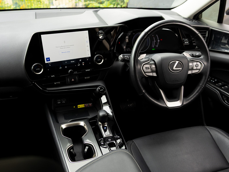 Lexus NX Suv White #13