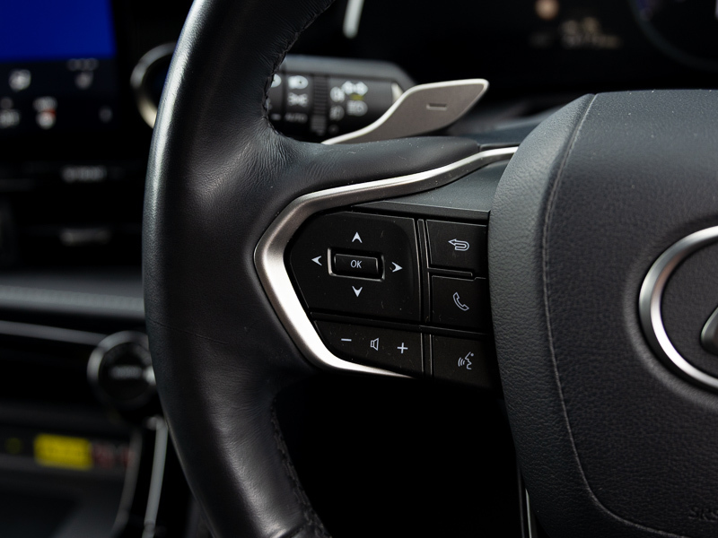 Lexus NX Suv White #15