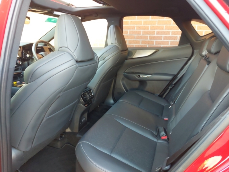 Lexus NX 450H 2.5 F-sport E-cvt Premium Plus Pack Red #6