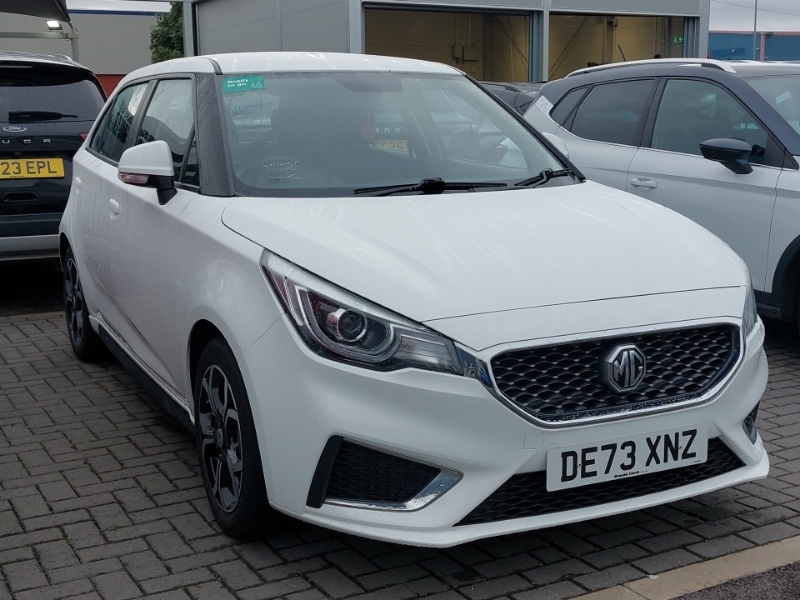 MG MG3 1.5 Vti-tech Exclusive Navigation DE73XNZ White