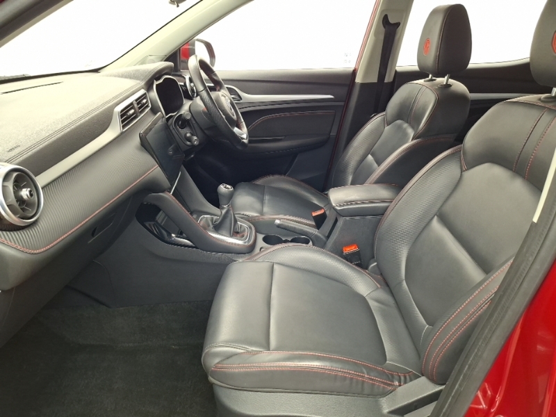 MG ZS 1.5 Vti-tech Exclusive YT22UZC Red #5