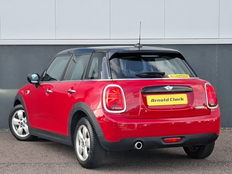 Mini Hatch 1.5 Cooper Classic II GY69AHL Red #2