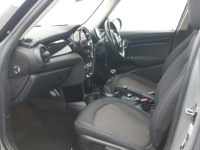 Mini Hatch 1.5 Cooper Classic MF22YFT Grey #5