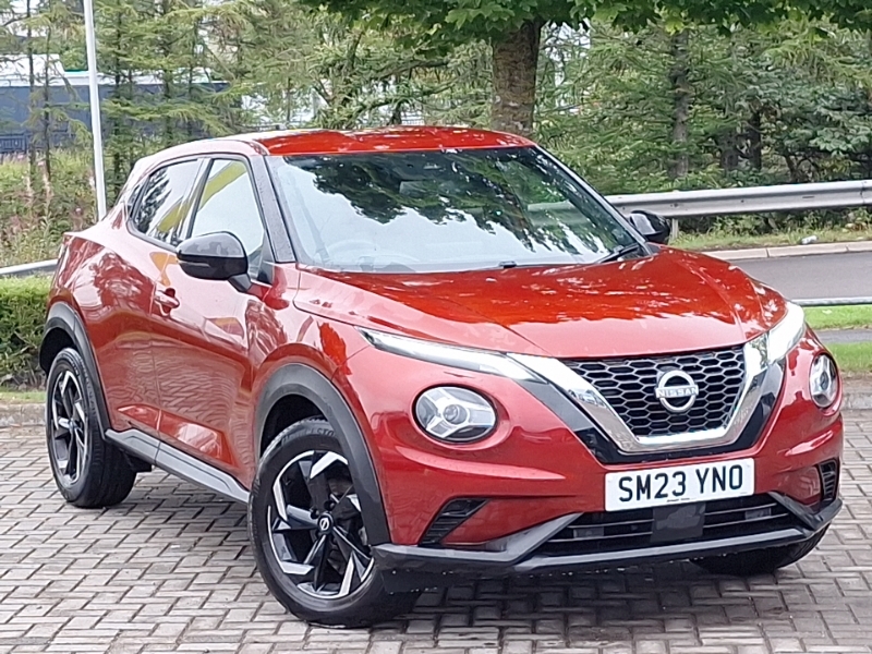 Nissan Juke 1.0 Dig-t 114 N-connecta Red
