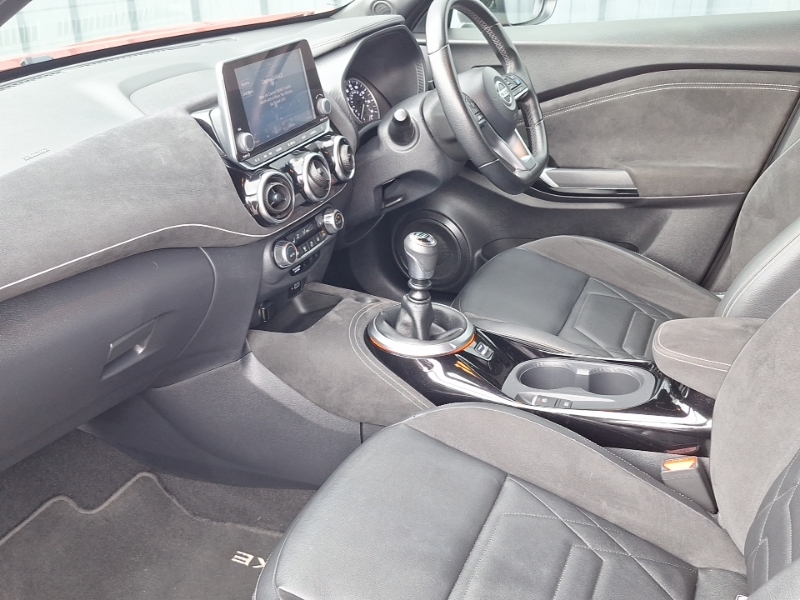 Nissan Juke 1.0 Dig-t Tekna Red #5