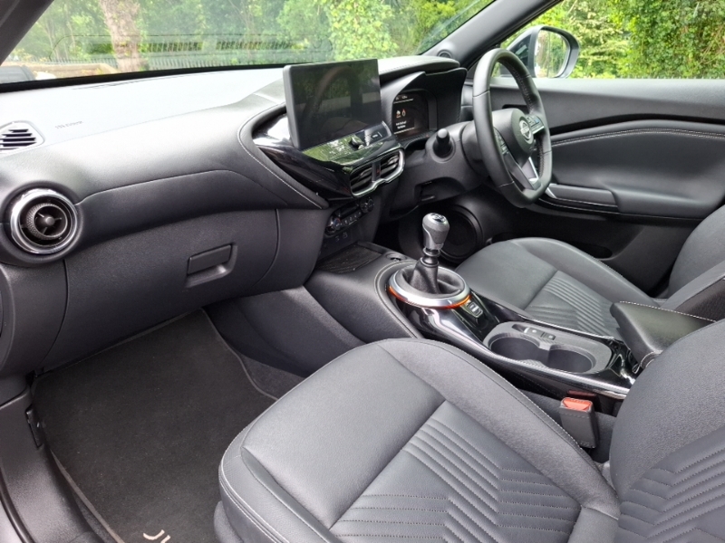 Nissan Juke 1.0 Dig-t Tekna SM25ZGW Grey #5