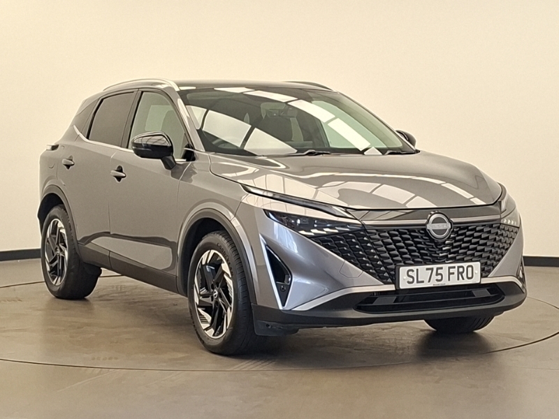 Nissan Qashqai 1.3 Dig-t Mh N-connecta Glass Roof Grey