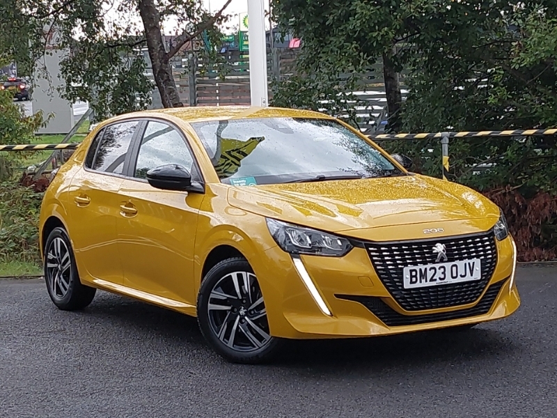Peugeot 208 1.2 Puretech 100 Active Premium Eat8 Yellow