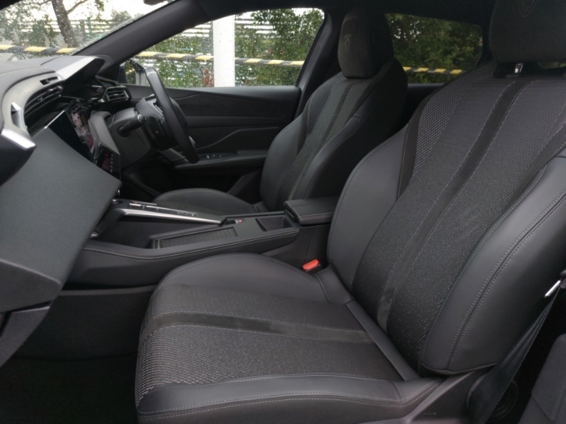 Peugeot 308 1.2 Hybrid 136 Gt E-dsc6 Grey #5