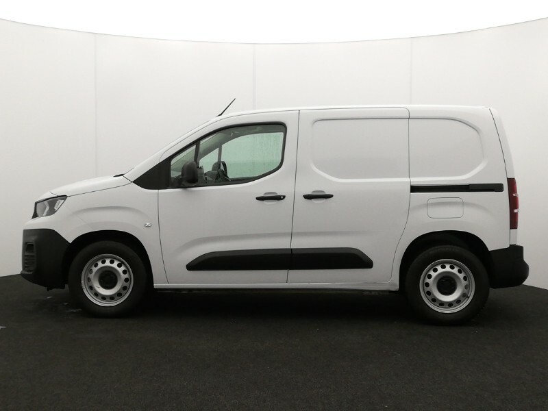 Peugeot E-Partner 800 100Kw 50Kwh Professional Premium Van White #4