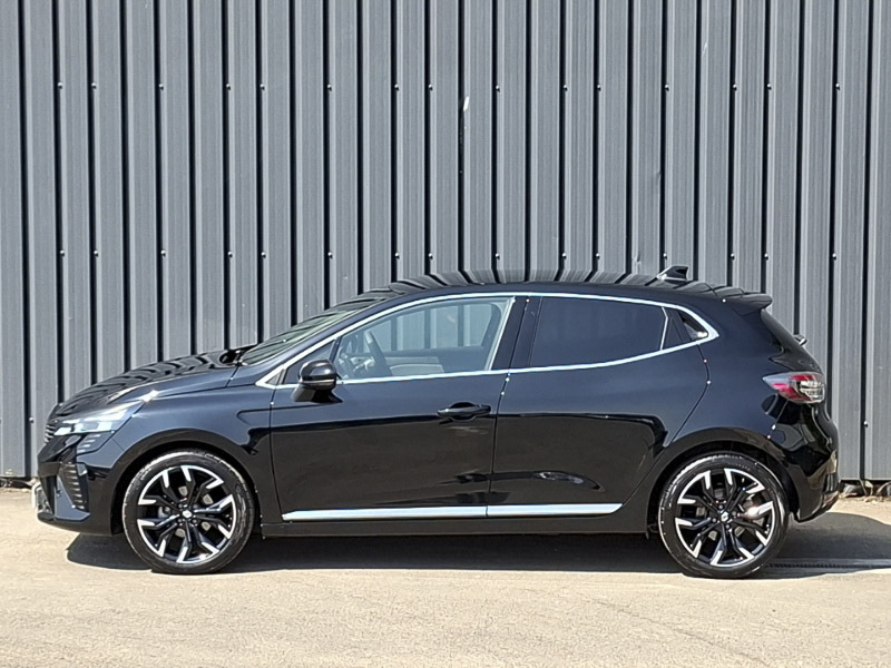 Renault Clio 1.0 Tce 90 Techno HS25PNV Black #4