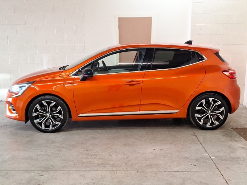 Renault Clio 1.6 E-tech Full Hybrid 145 Techno CA23GVL Orange #4