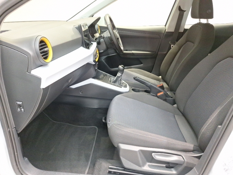 Seat Arona 1.0 Tsi Se Technology White #5