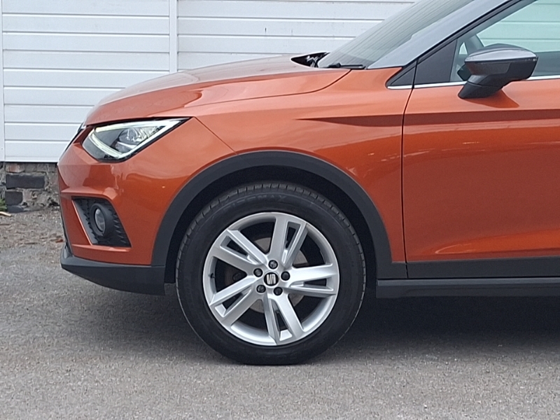Seat Arona Tdi Se Technology Lux Red #19