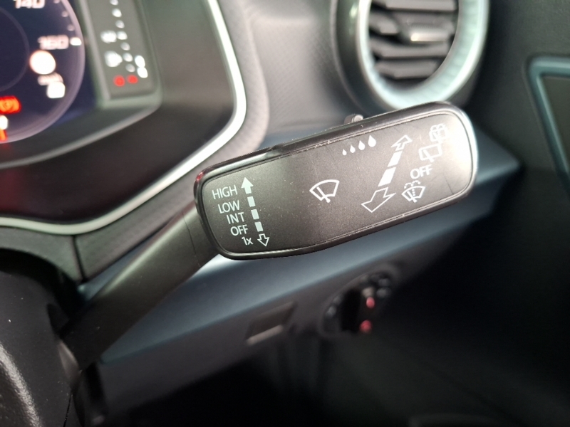 Seat Arona Hatchback Black #15