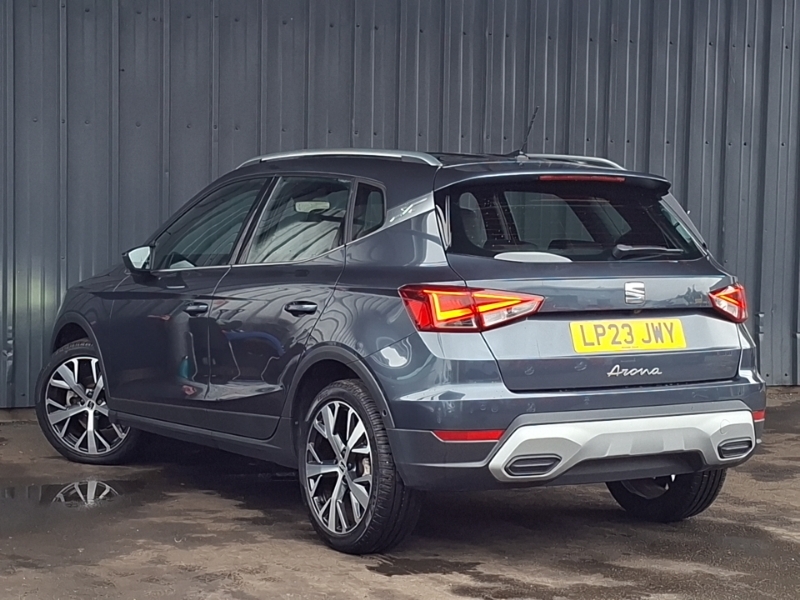 Seat Arona Hatchback Black #2