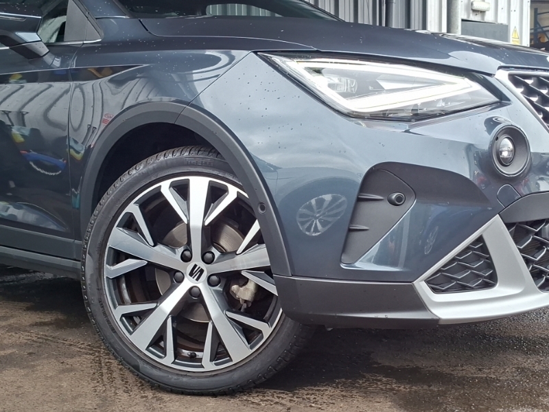 Seat Arona Hatchback Black #20
