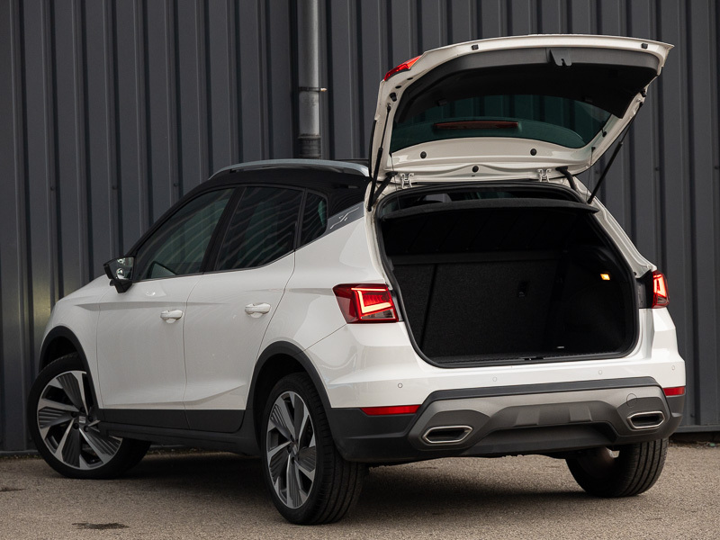 Seat Arona Hatchback Black #14