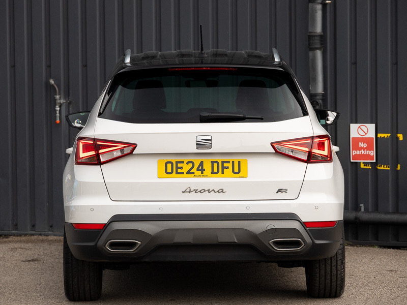 Seat Arona Hatchback Black #12