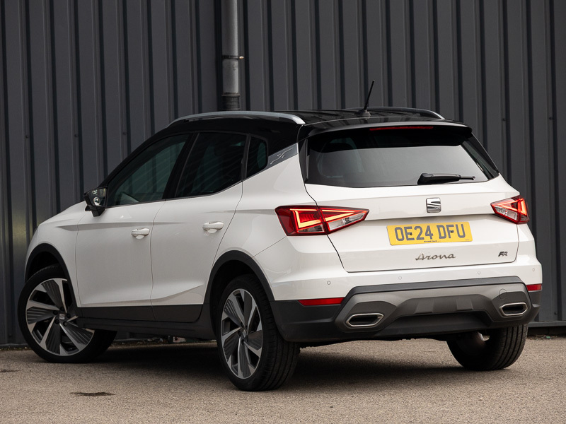 Seat Arona Hatchback Black #2