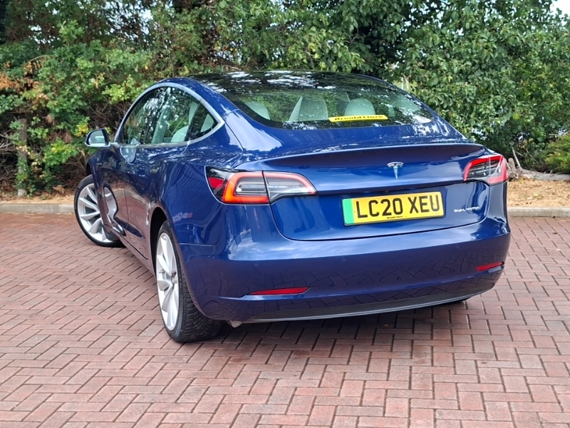 Tesla Model 3 Long Range Awd Blue