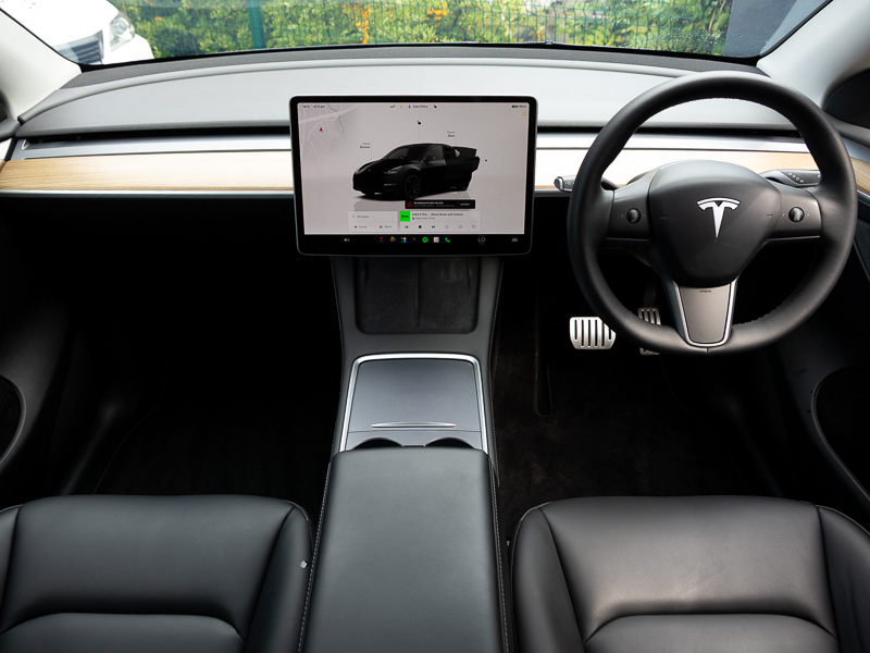 Tesla Model Y Performance Awd Black #3