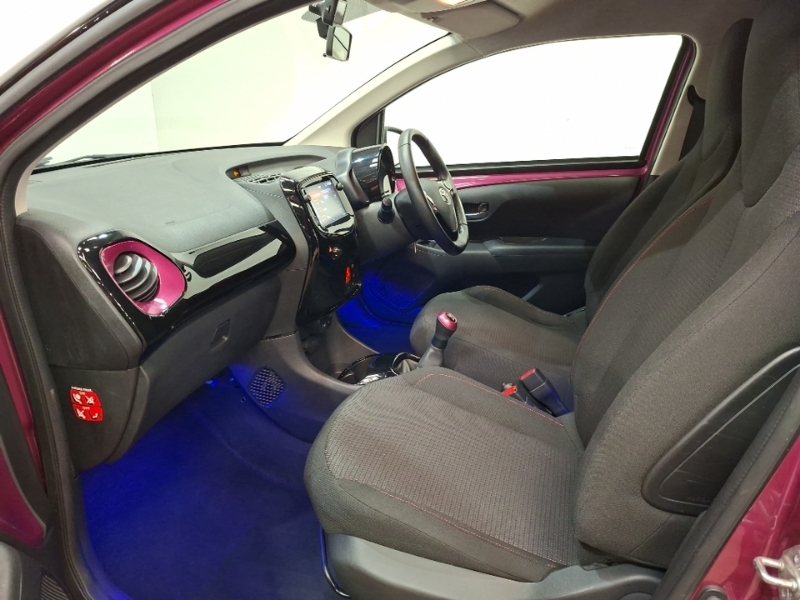 Toyota Aygo 1.0 Vvt-i X-cite 5 Purple #5