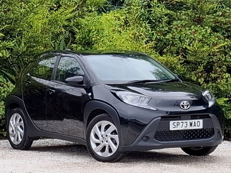 Toyota Aygo X 1.0 Vvt-i Pure Black