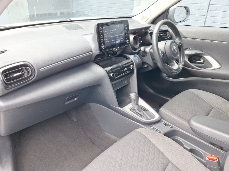 Toyota Yaris Cross 1.5 Hybrid Icon Cvt White #5