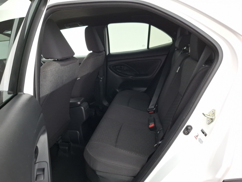 Toyota Yaris Cross 1.5 Hybrid Design Cvt White #6