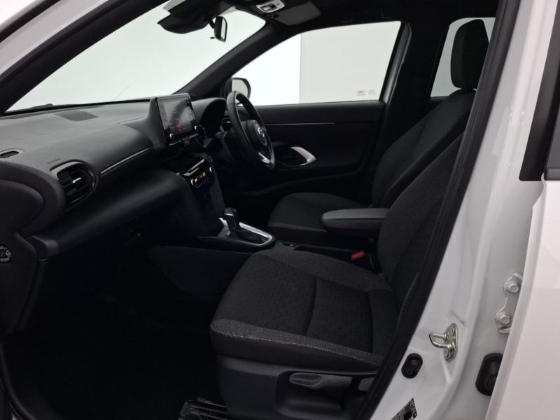 Toyota Yaris Cross 1.5 Hybrid Design Cvt White #5