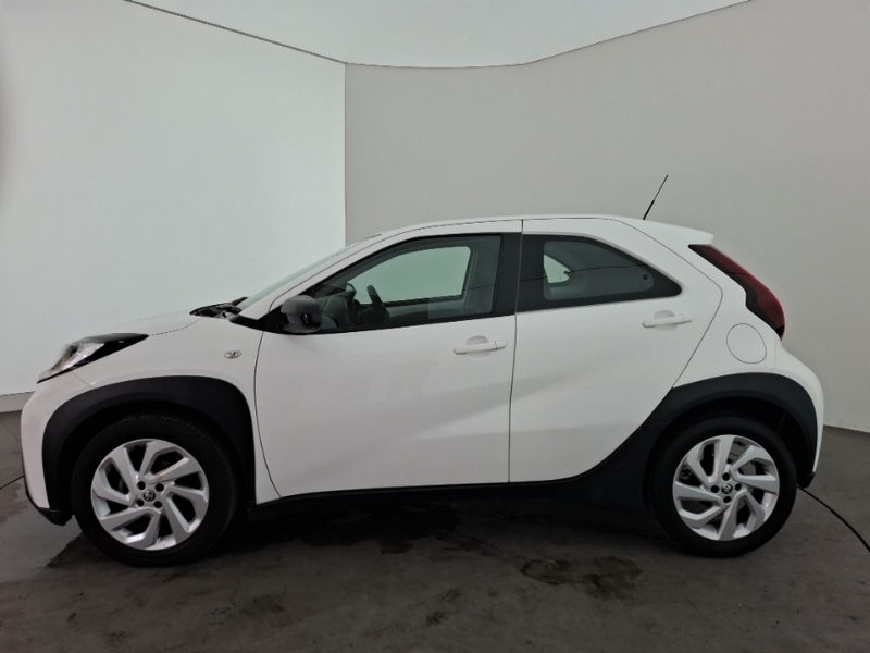 Toyota Aygo X 1.0 Vvt-i Pure White #4