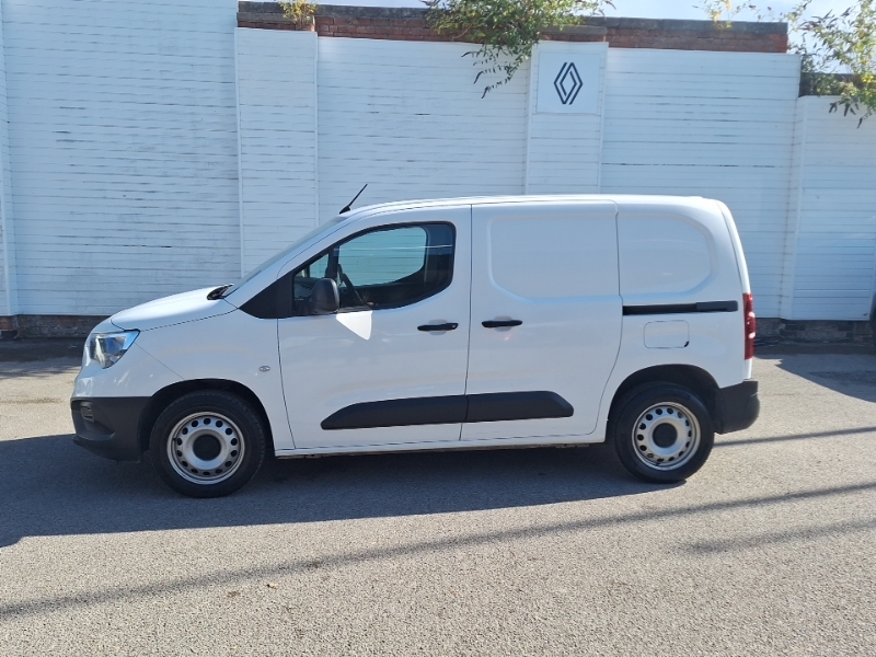 Vauxhall Combo 2300 1.5 Turbo D 100Ps H1 Dynamic Van White #4
