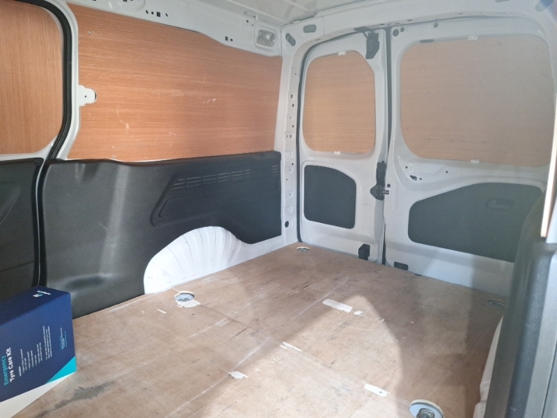 Vauxhall Combo 1.5 Turbo D 100Ps Prime H1 Van White #6