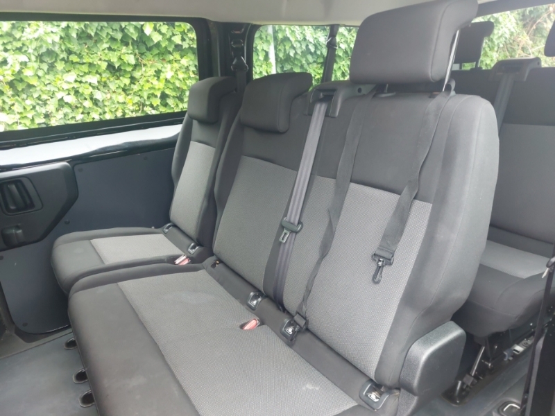 Vauxhall Vivaro 100Kw Combi L 50Kwh Black #6
