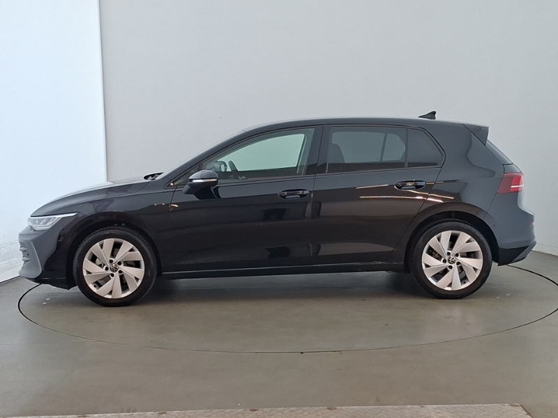 Volkswagen Golf 1.5 Tsi Match Black #4