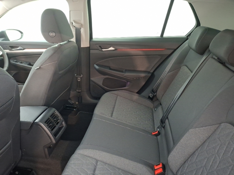 Volkswagen Golf 1.5 Tsi Match Black #6