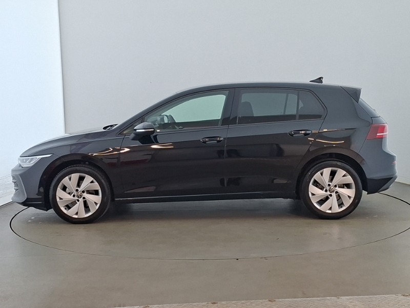 Volkswagen Golf 1.5 Tsi Match Black #4