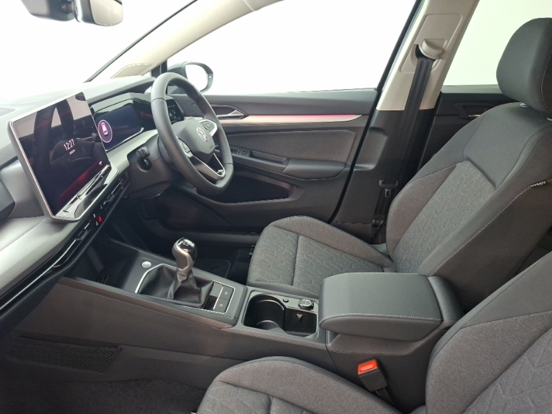 Volkswagen Golf 1.5 Tsi Match Black #5