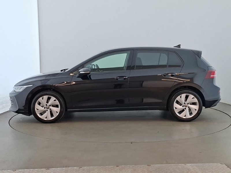 Volkswagen Golf 1.5 Tsi Match Black #4