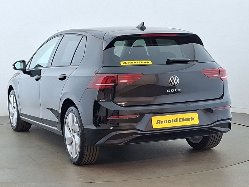 Volkswagen Golf 1.5 Tsi Match Black #2
